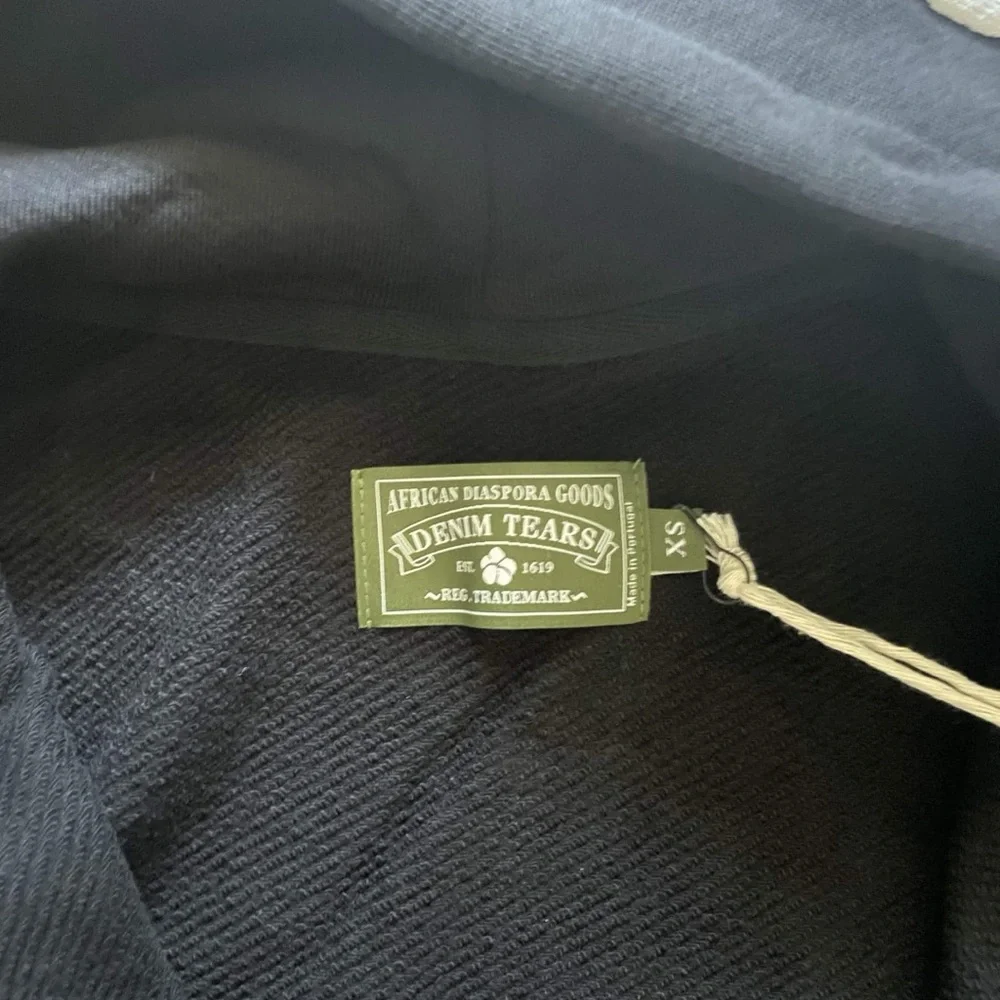 Xs black zip up denim tears hoodie